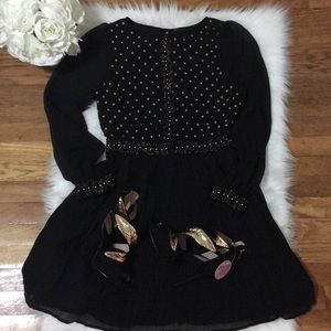 Topshop embellished black classy dress! ❤️